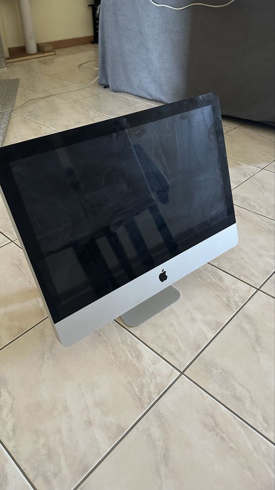 iMac A1311 *Como Novo*