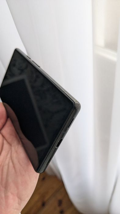 продам Pixel 6a 6/128gb