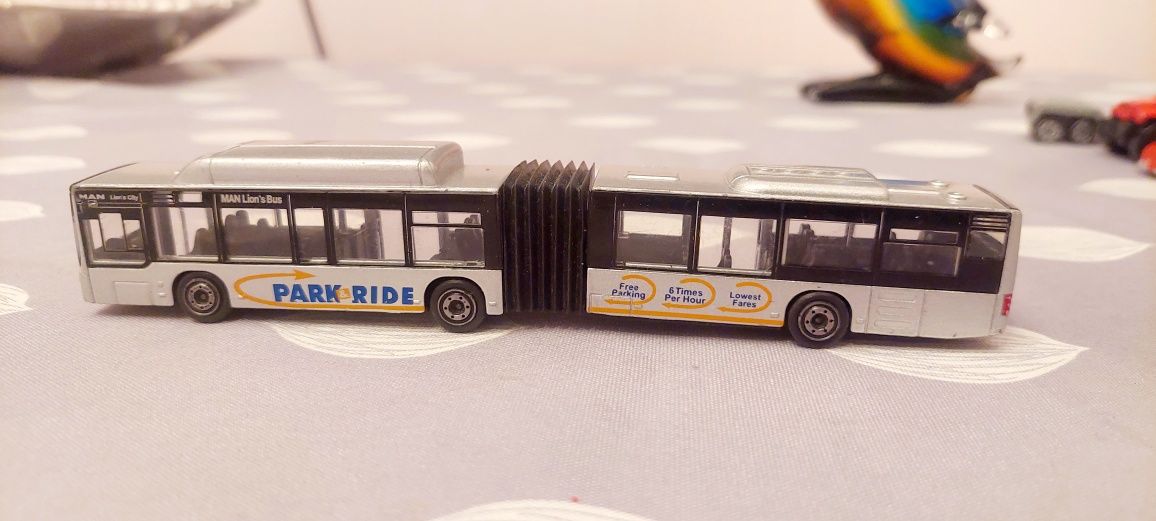 MAJORETTE, MAN Lions City G, 1:110