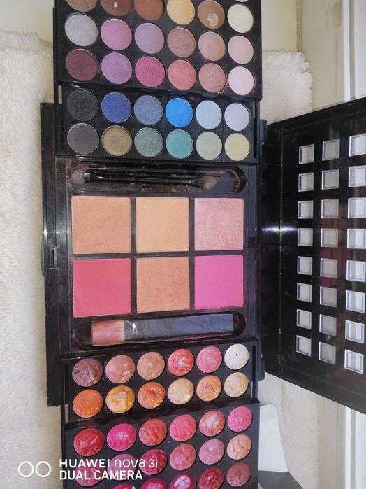 Косметика Makeup, Avon