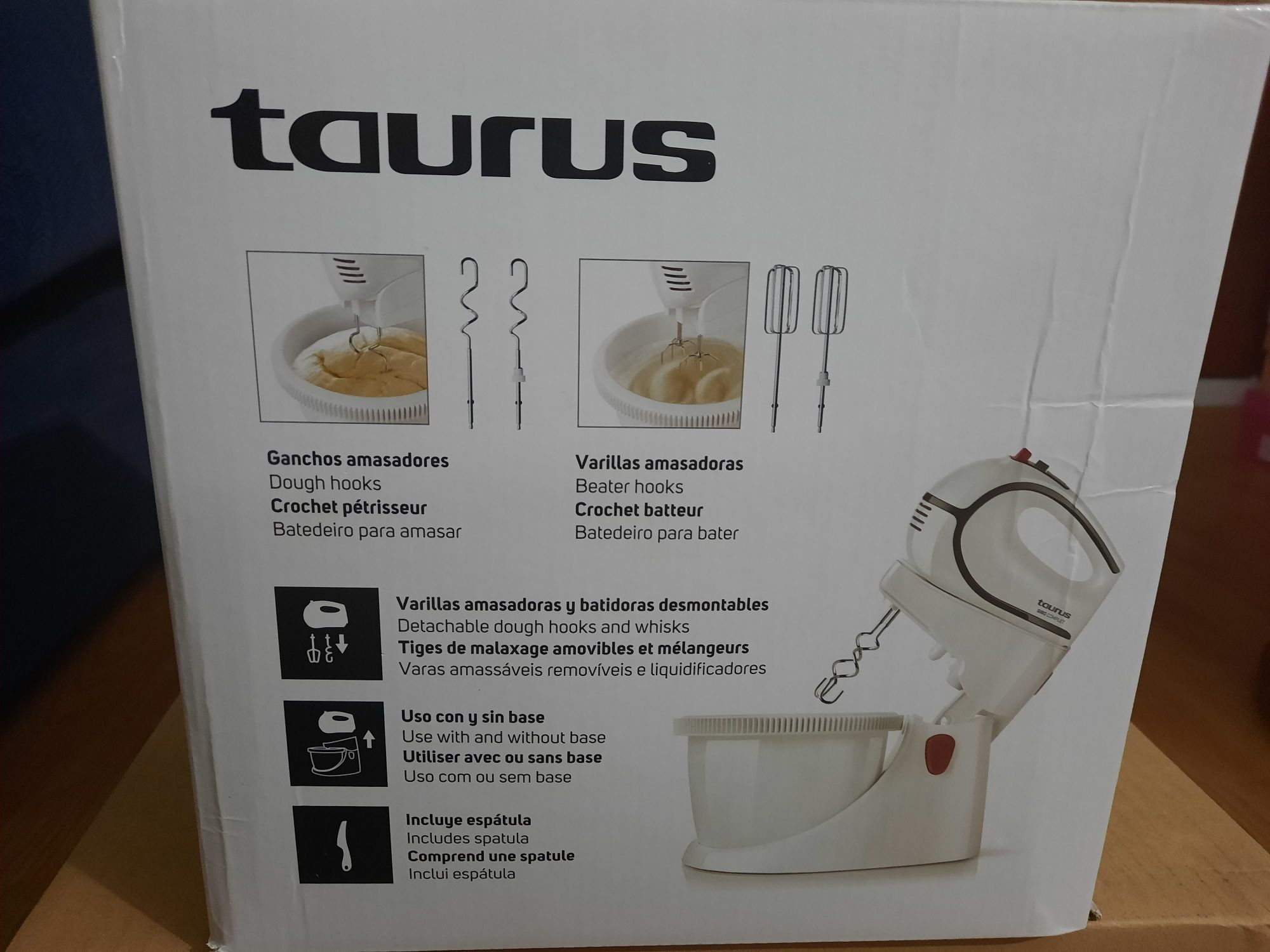 Batedeira com Taça TAURUS Giro Complet (500 W - Taça 2.5 L