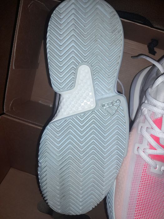 Крассовки для спорта "adidas"39размер