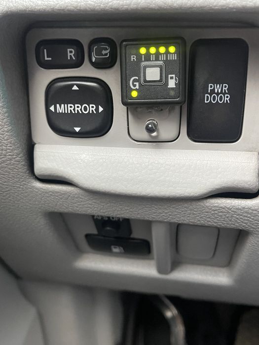 Продам LEXUS RX 3.5 + газ 2007 и Range rover sport 2006 г.г