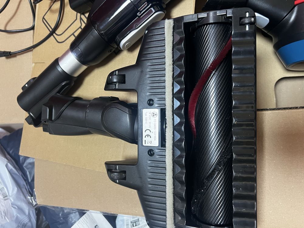 Акумуляторний пилосос BOSCH UNLIMITED 7 BBS711W