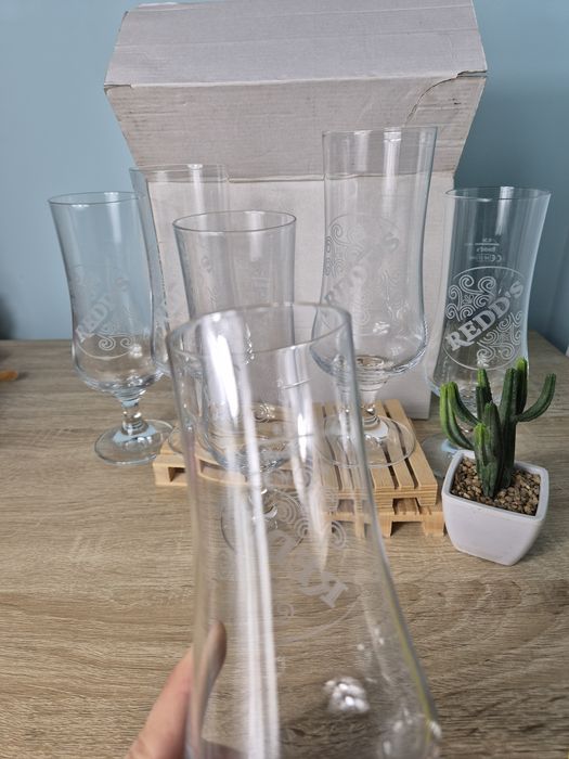 Zestaw 6 unikatowych pokali szklanek do piwa redds Redd's birofilia