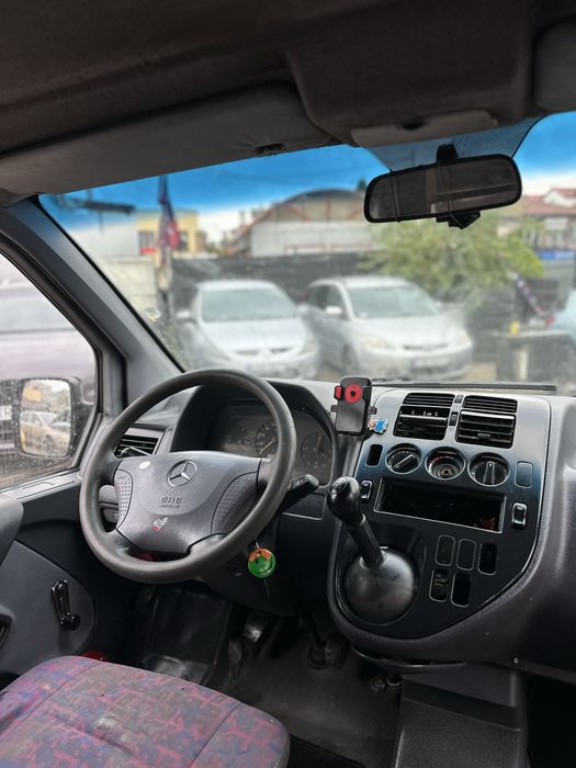 Mercedes Vito 2.3 diesel/8 osobowy/manual