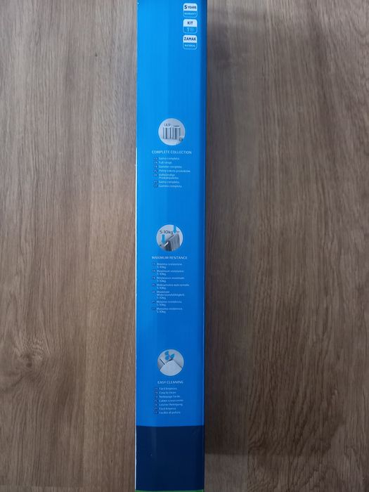 Toalheiro de design reto curto cromado Hotels Round Roca