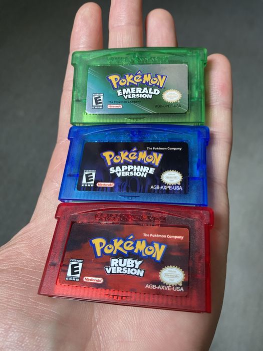 Гра Pokemon Emerald, Sapphire, Ruby для GameBoy Advance gba