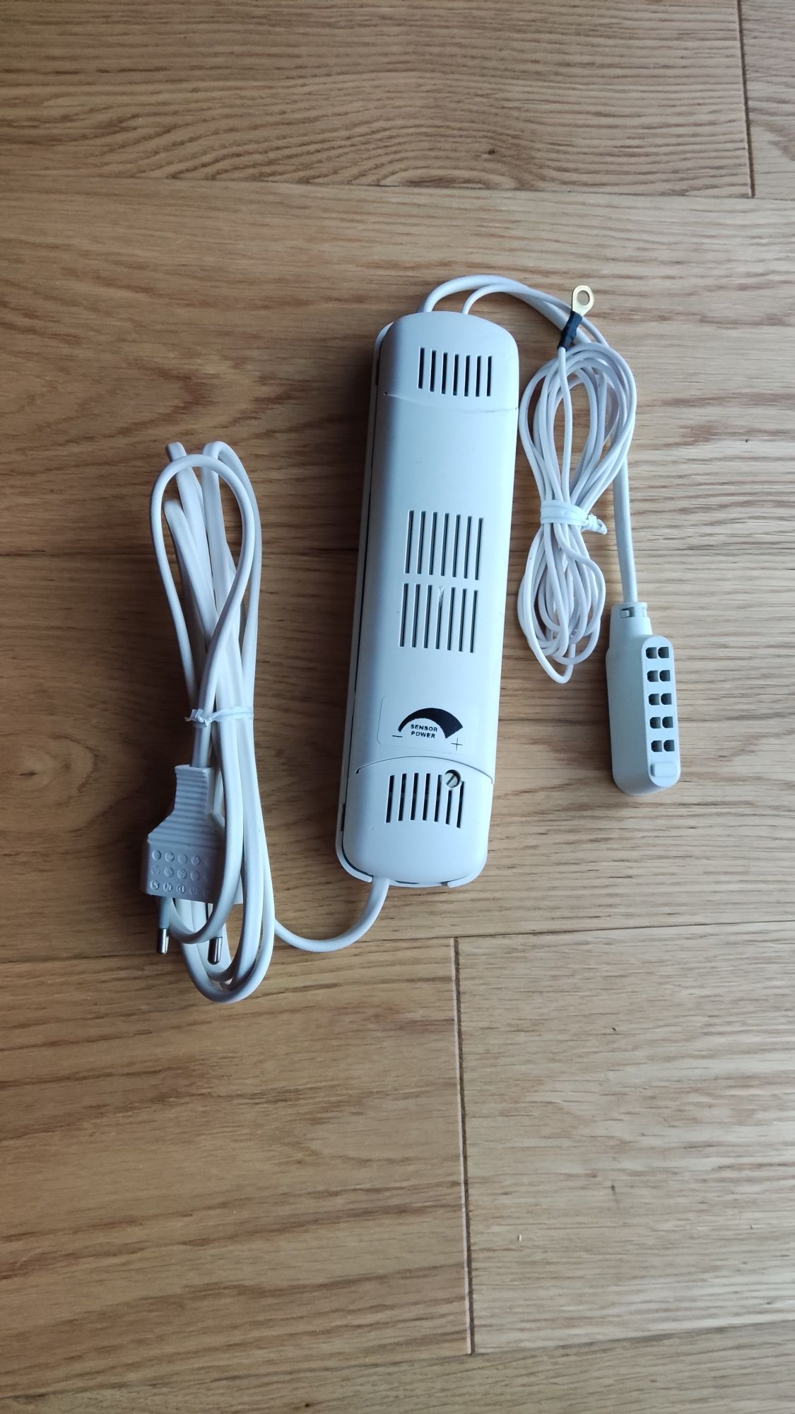 Elektroniczny transformator 12v - 105W