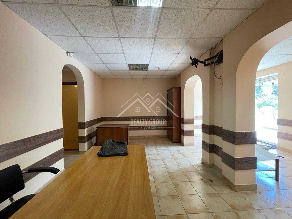 Продам приміщення під офіс на Лермонтова