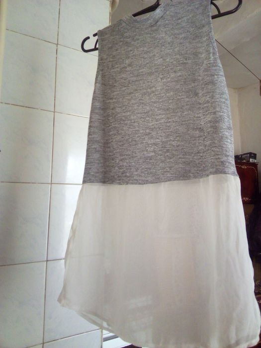 Продам туніку нову