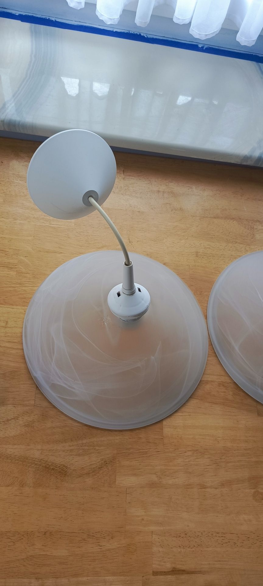 Lampy białe  sprzedam