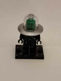 Minifigurka LEGO CMF 26 Milośnik UFO