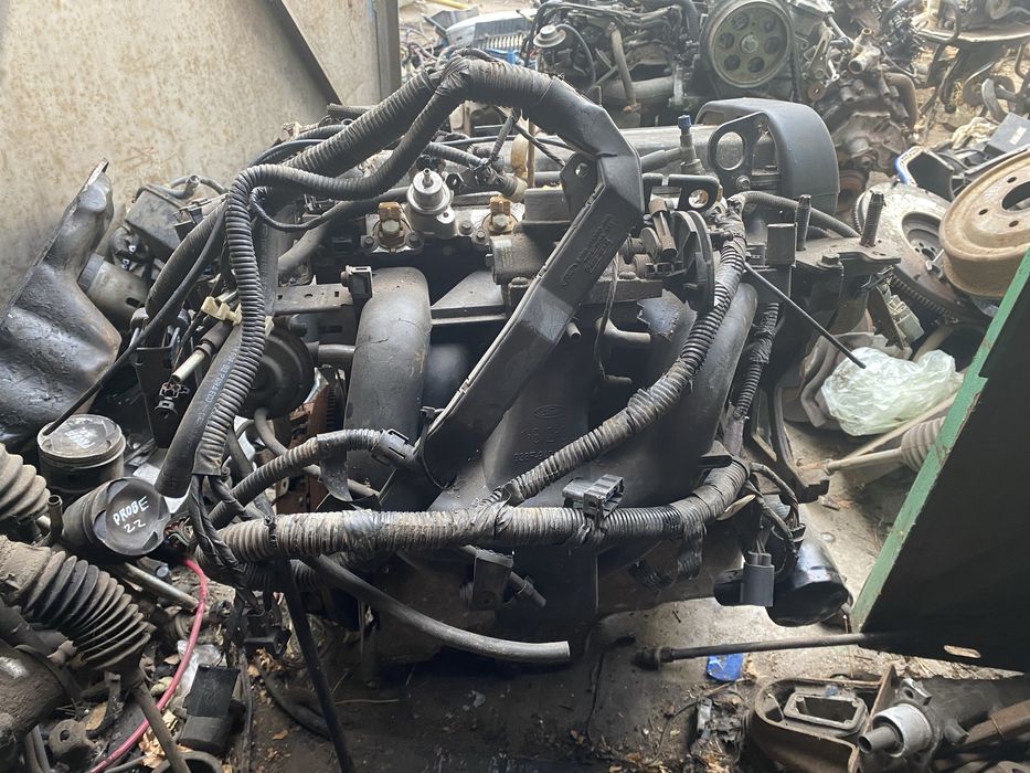 Мотор двигатель Ford Mondeo Mk1 1.8 бензин 127 тыс. Км