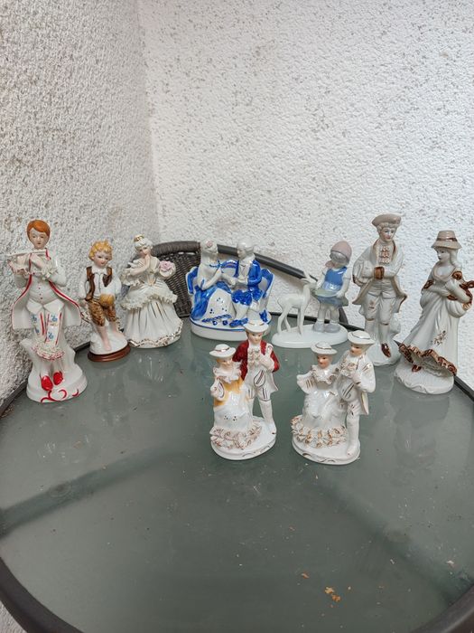 Фарфоровые фигуры