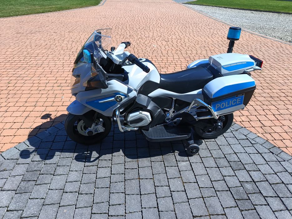 Motorek policyjny BMW na akumulator