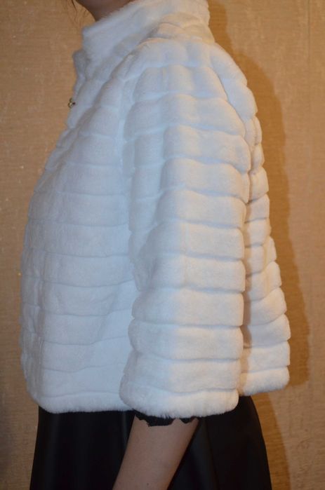 Шубка весільна біла