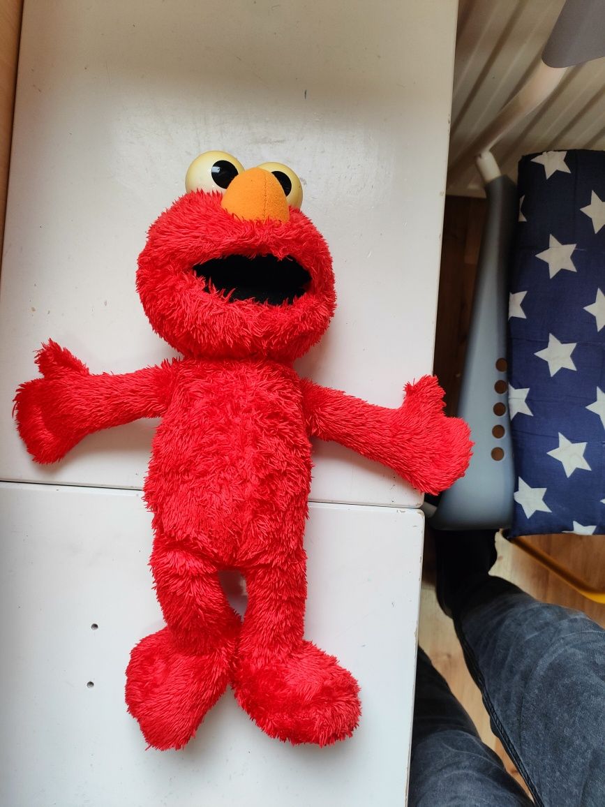 Elmo Hasbro 40 cm śmieje się