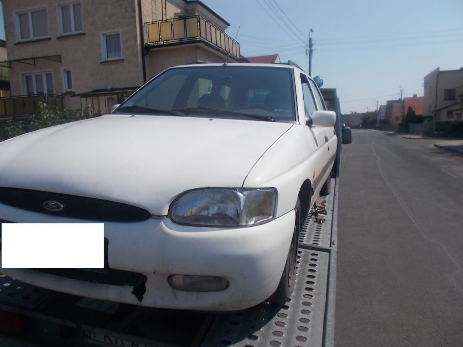 ford escort 1.8td przeznaczony na części mk7 kombi biały na części
