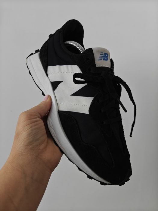 New Balance 327 adidasy sportowe sneakersy męskie 42,5/27,5 cm