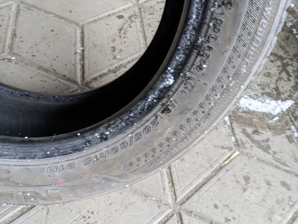 205/60R15 Nexen всесезон