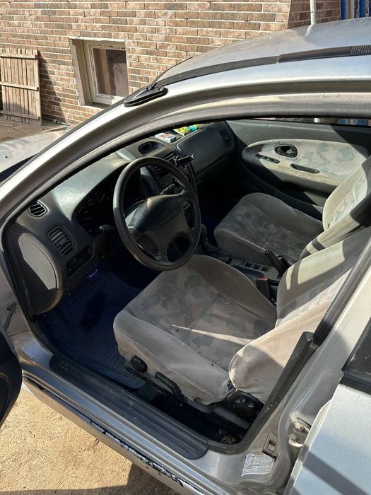 Продам Митсубиси харизма