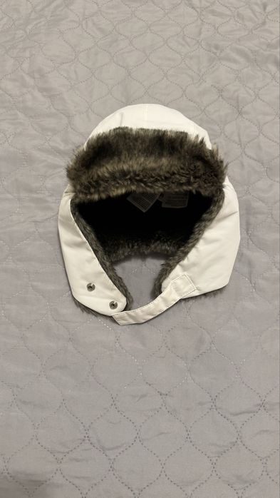 Zimowa czapka Reima 54 biała ciepła