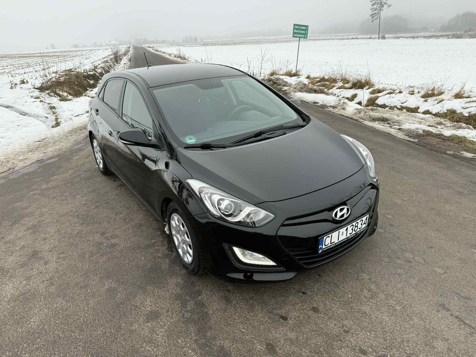 Hyundai I30 1.4 Benzyna / Nawigacja / Czarny / Piękny