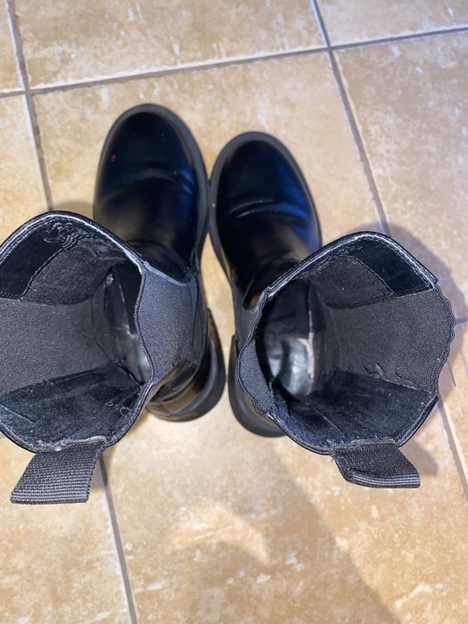 Solidne buty na jesień z grubą podeszwą