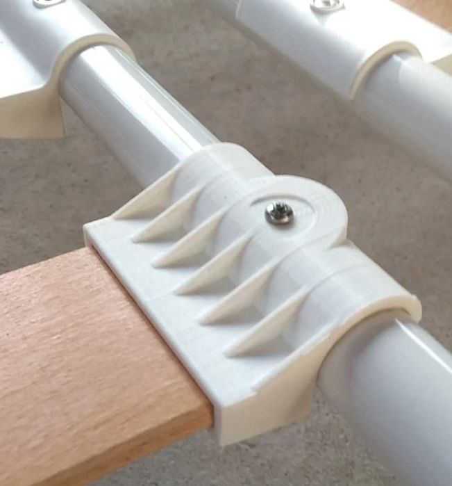 Uchwyt mocujący listwę do łóżka IKEA LOVAS