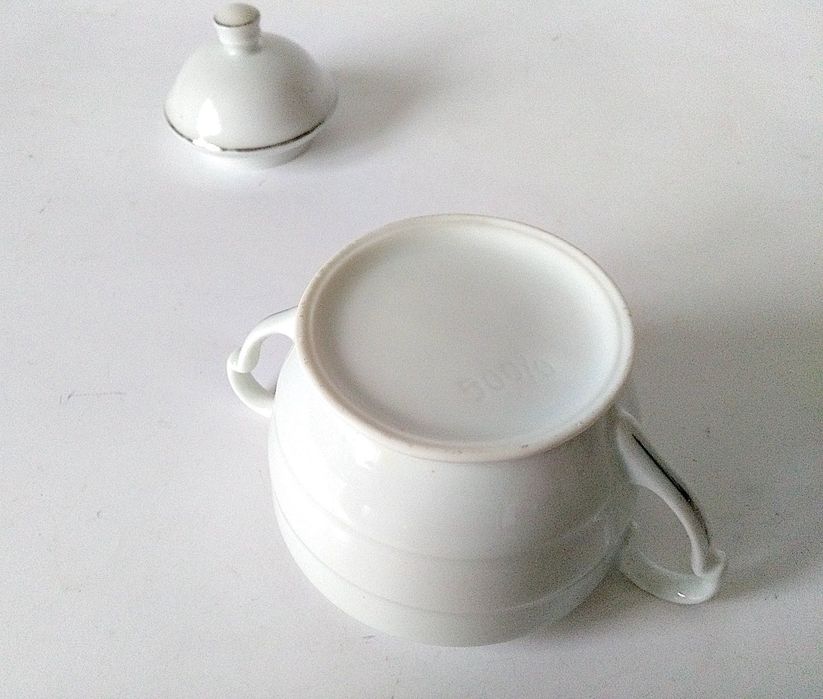 Cukiernica art deco biała srebrzona porcelana zabytek antyk