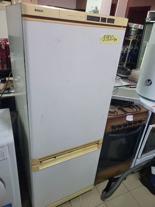 Холодильник дешево , є різні