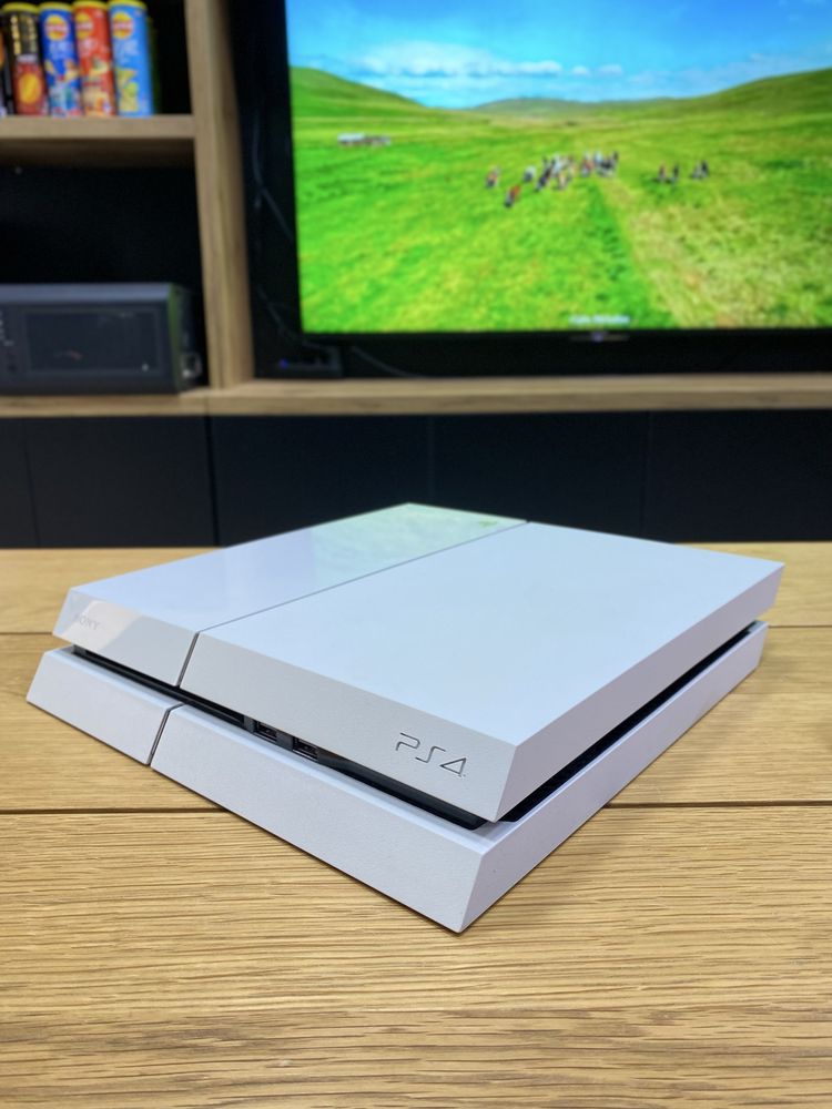 Sony PlayStation 4 White 500GB [гарантія 12 місяців]