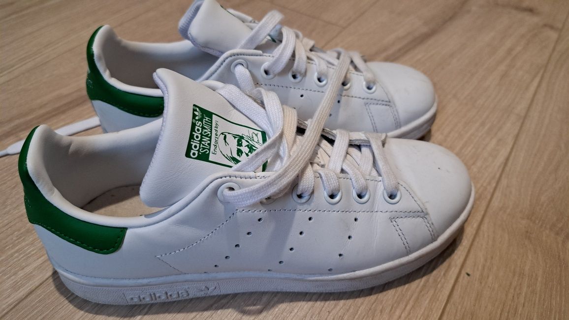 Adidas sam smith rozm. 36 białe skóra
