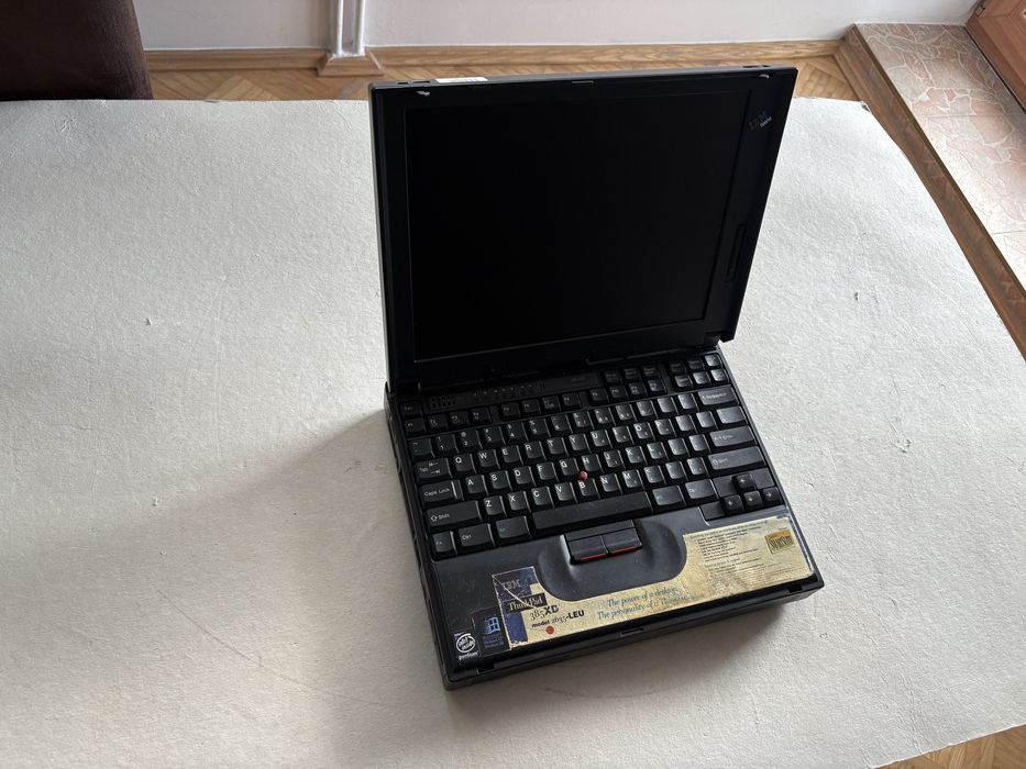 Laptop IBM Thing Pad 385XD - zabytek techniki