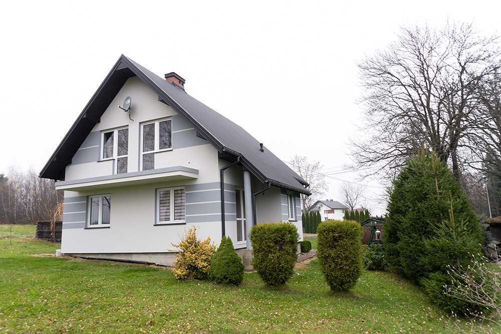 Przestronny dom z dużą działką