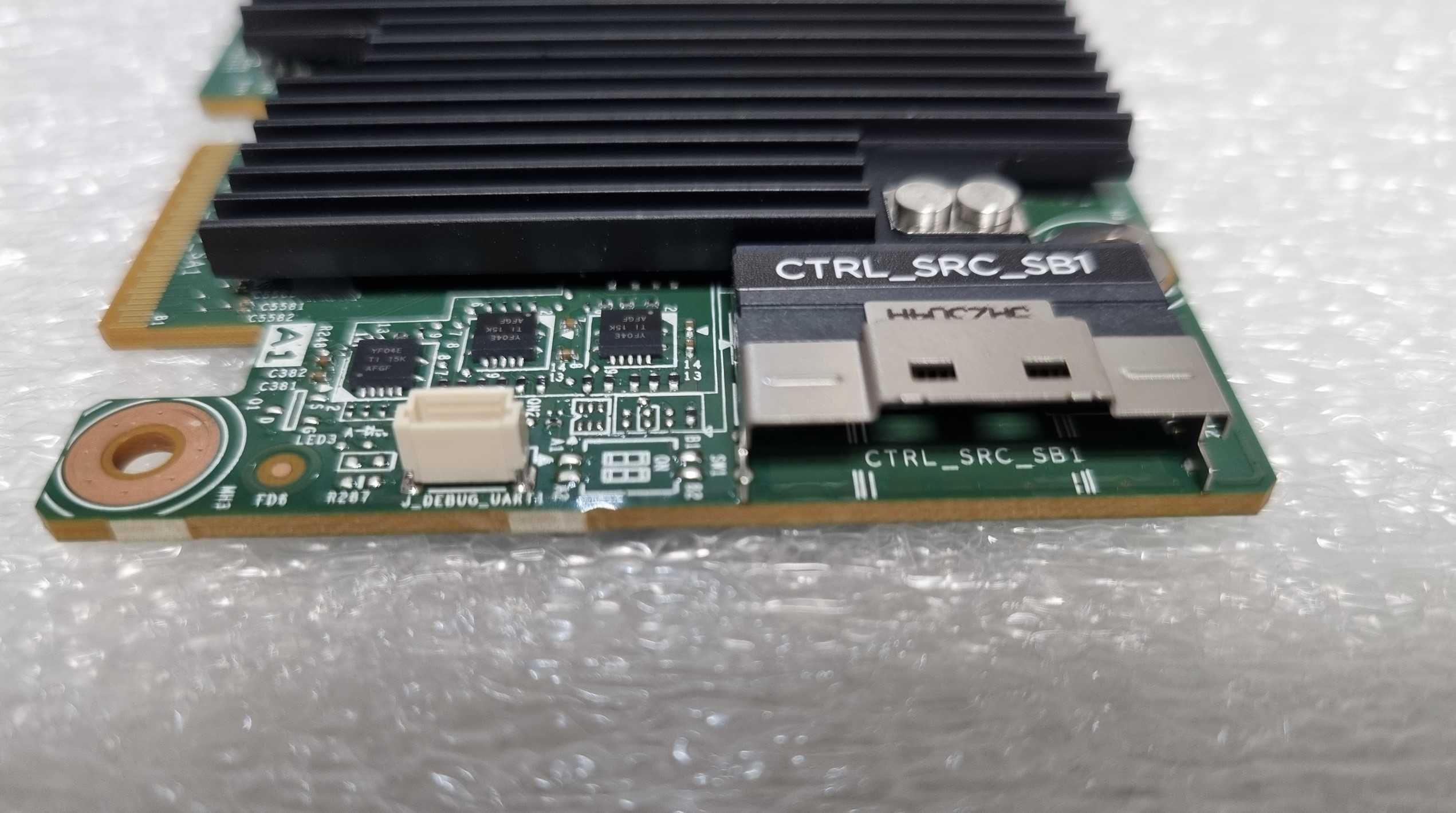 DELL HBA355i Raid Controller Front