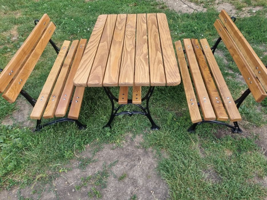 Zestaw mebli ogrodowych  wzór  królewski