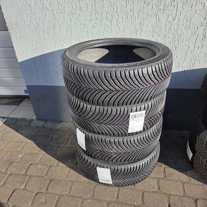 Michelin Crossclimate 3 245/45r20 ok 1000km przebiegu