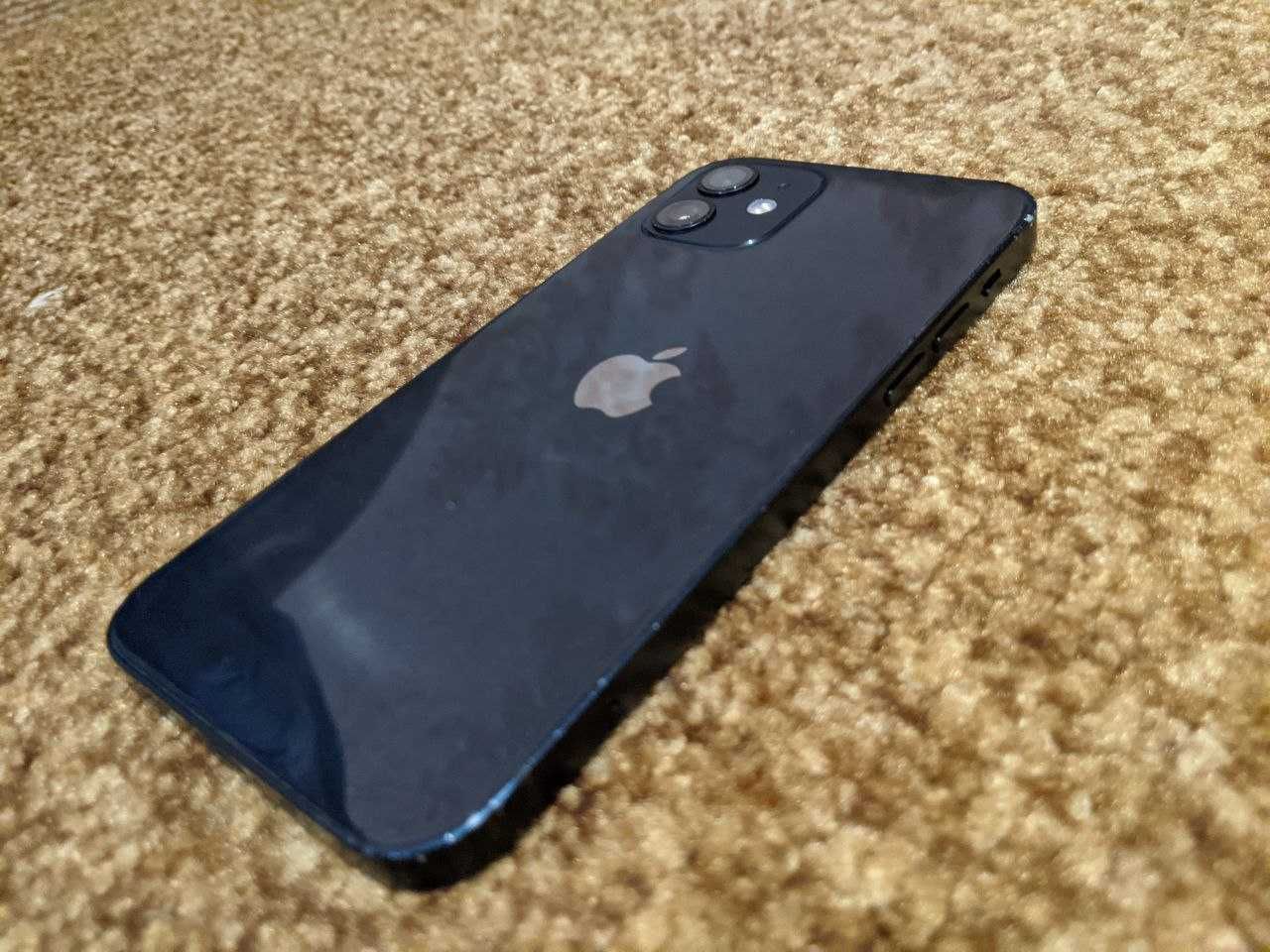 Iphone 12 Black працює як неверлок (64GB)