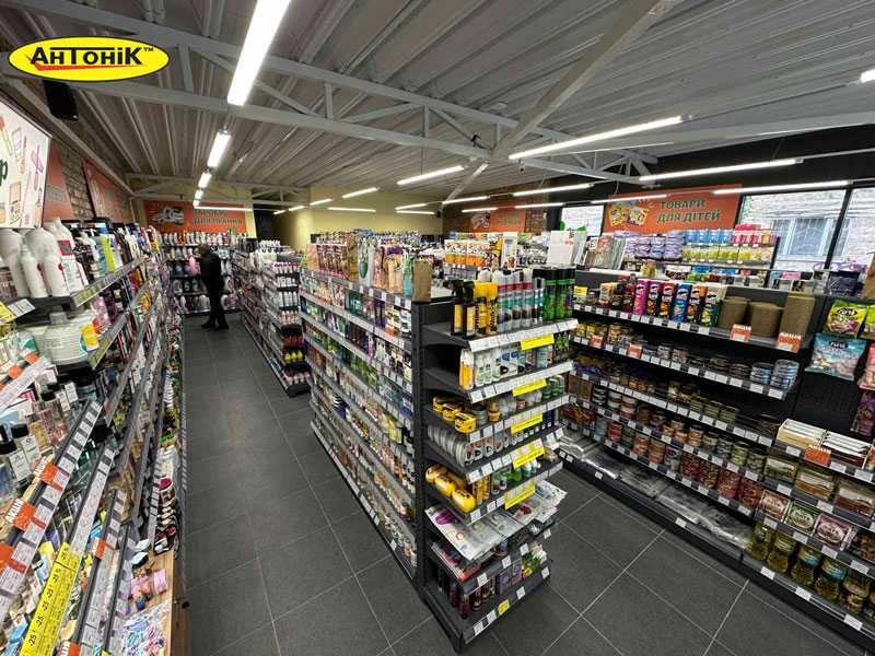 Стелажі  металеві торгові від Виробника. Стелажі для одягу.