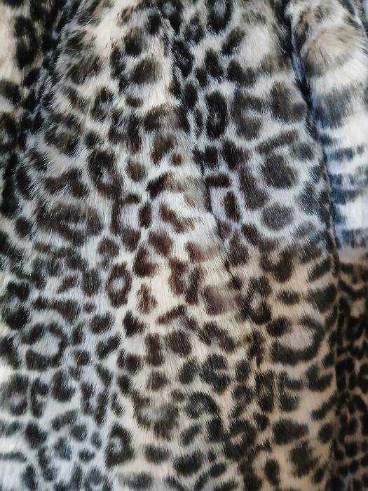 Kurtka w panterkę/ futerko