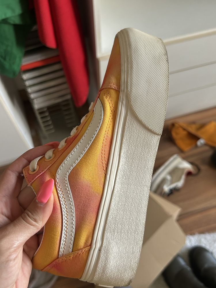 Tenis novos VANS