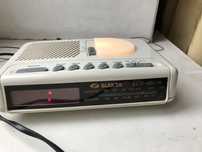 Радіогодинник Elekta ECR-880 NL Японія. Радиобудильник