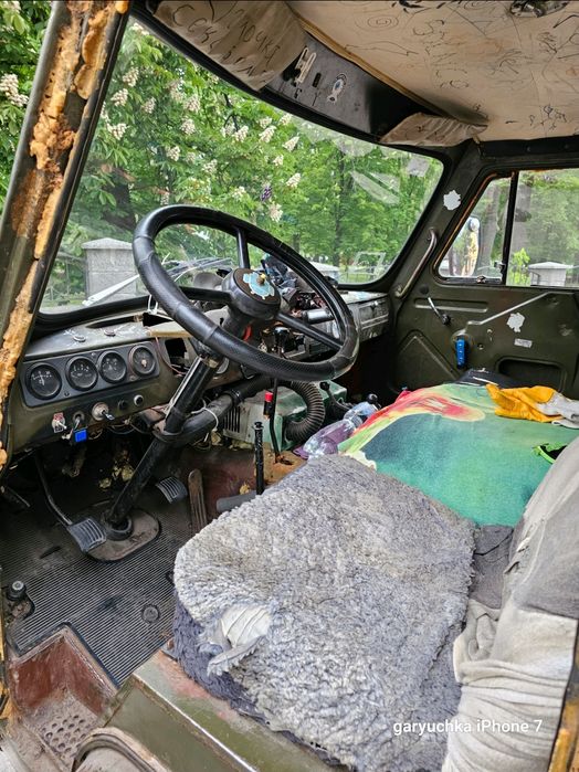 уаз буханка хакі