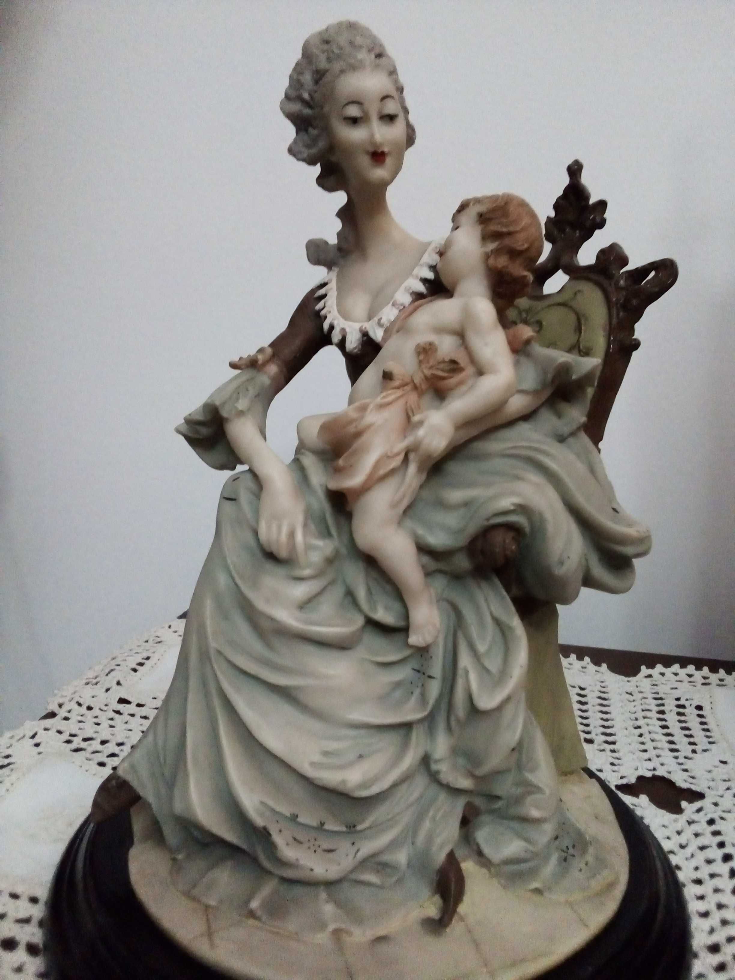 Estatueta Porcelana Antiga