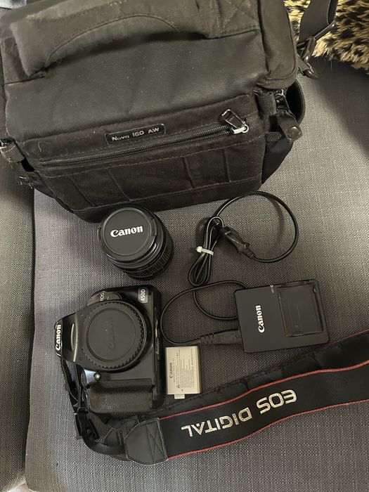Фотоапарат Canon 450D з сумкою