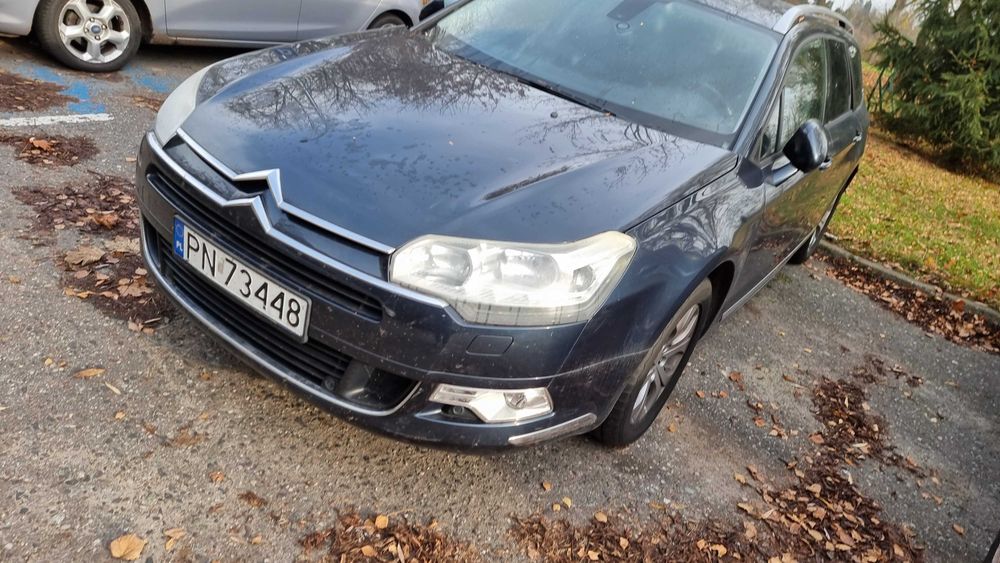 Citroen C5 Kombi 2011, 1.6 thp 155 KM, około 250 tyś- uszkodzony