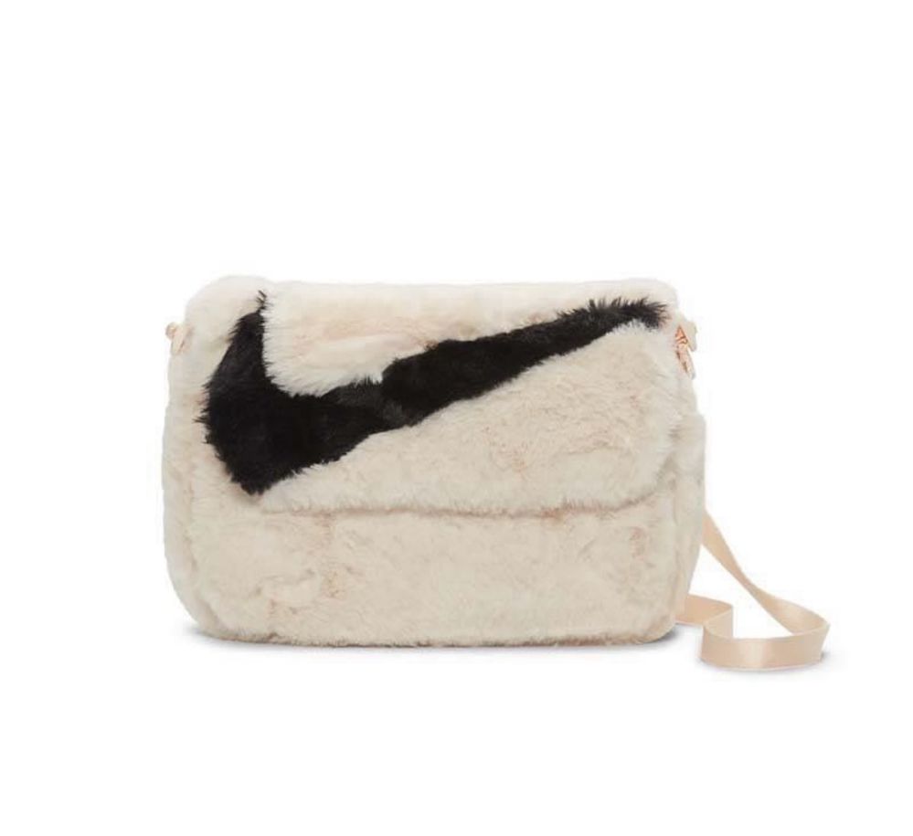 сумка Nike Futura 365 Faux Fur Crossbody Bag