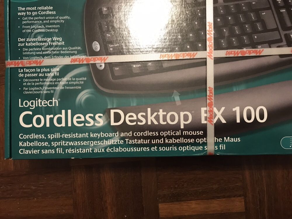 Teclado sem fios e mouse LOGITECH NOVO